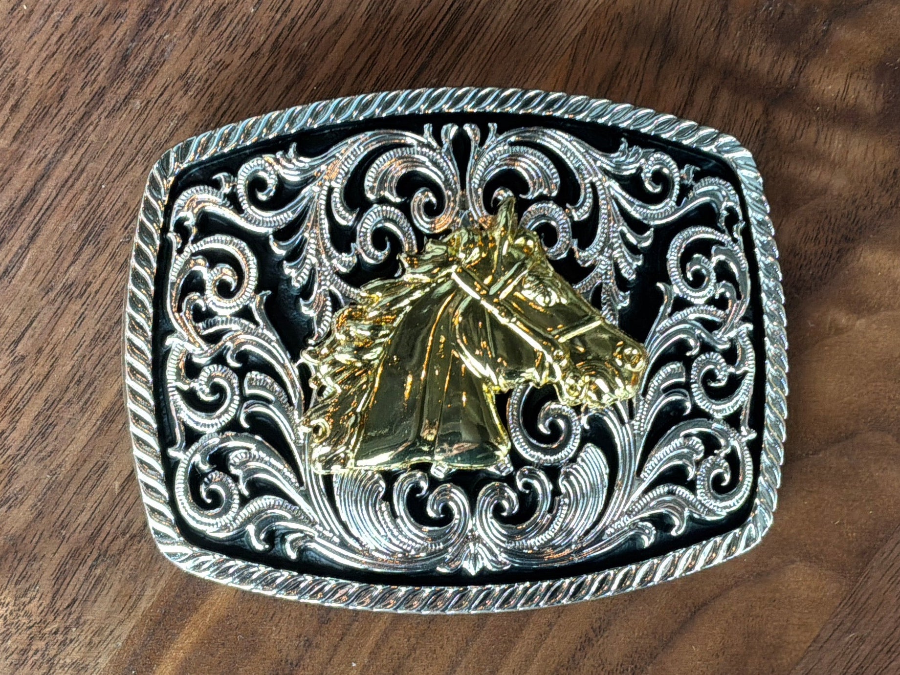 Silver/Gold Swirl Horse Head Belt Buckle