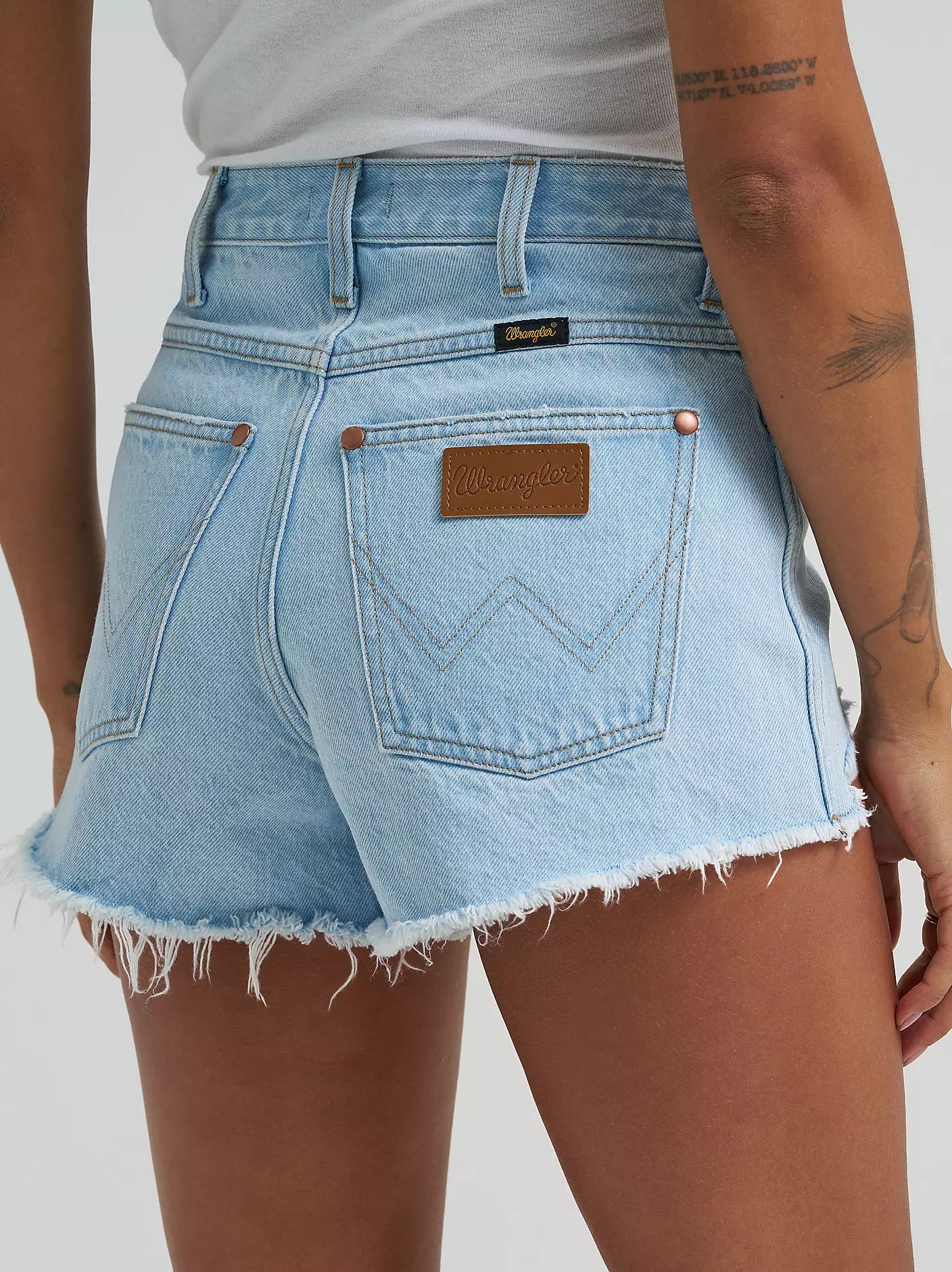 Wrangler Cowboy Short - Elodie