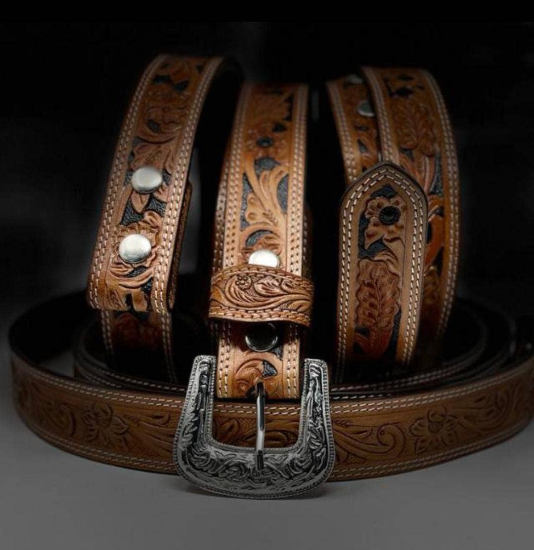 Leather Light Brown Belt with Vintage Silver Buckle: 44