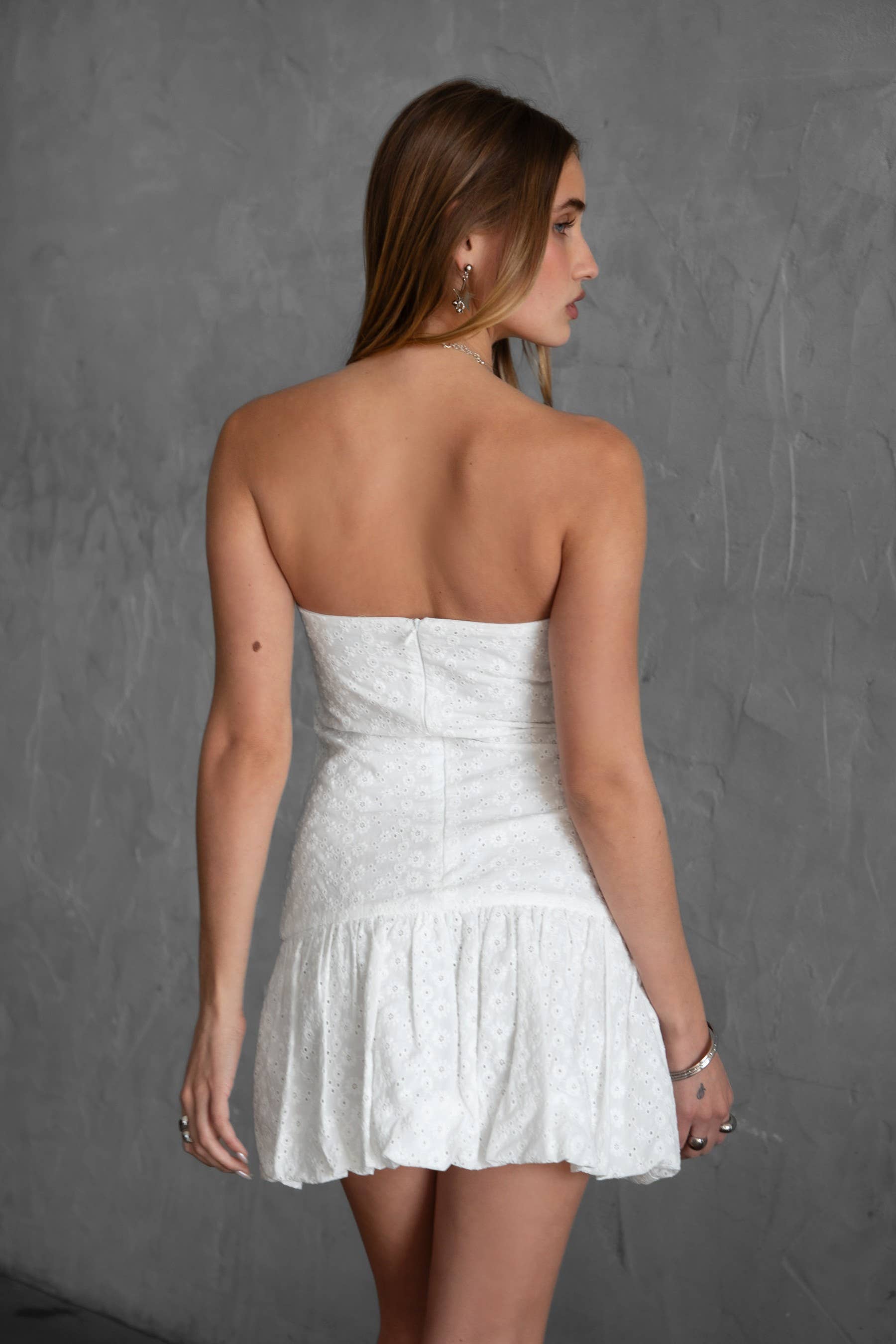 Embroidered Strapless Bubble Hem Mini Dress: White