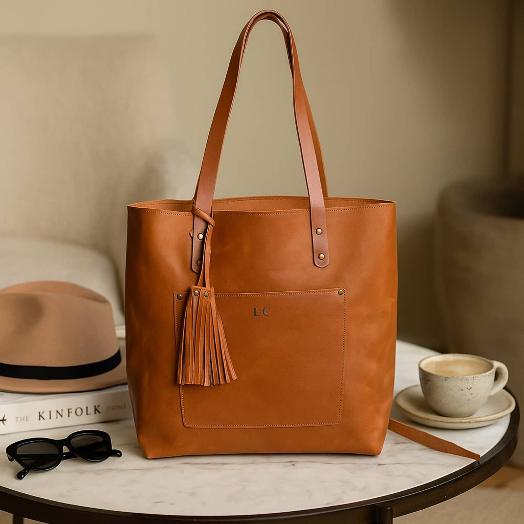 Classic Leather Tote: Saddle Brown