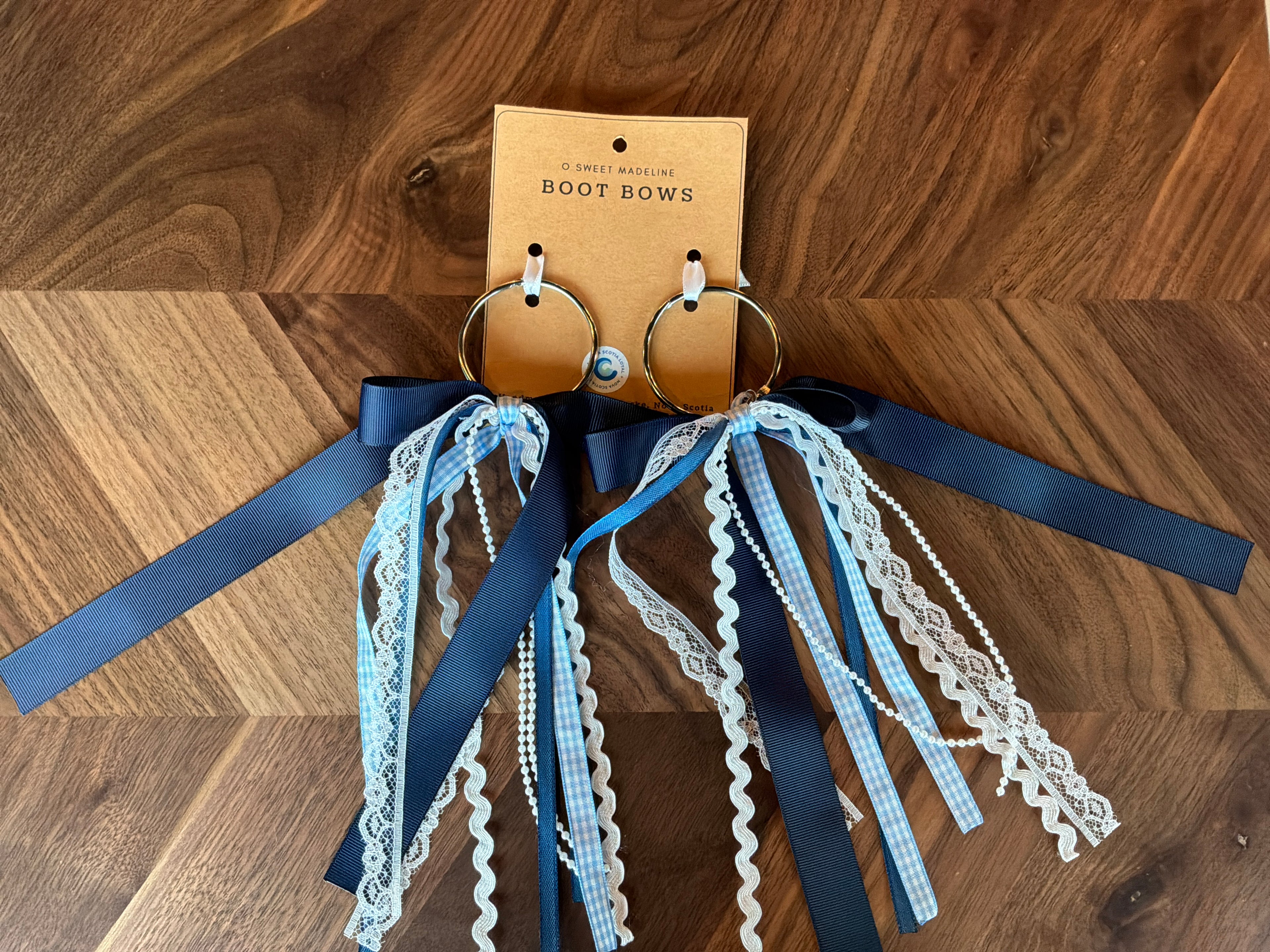 Boot Bows