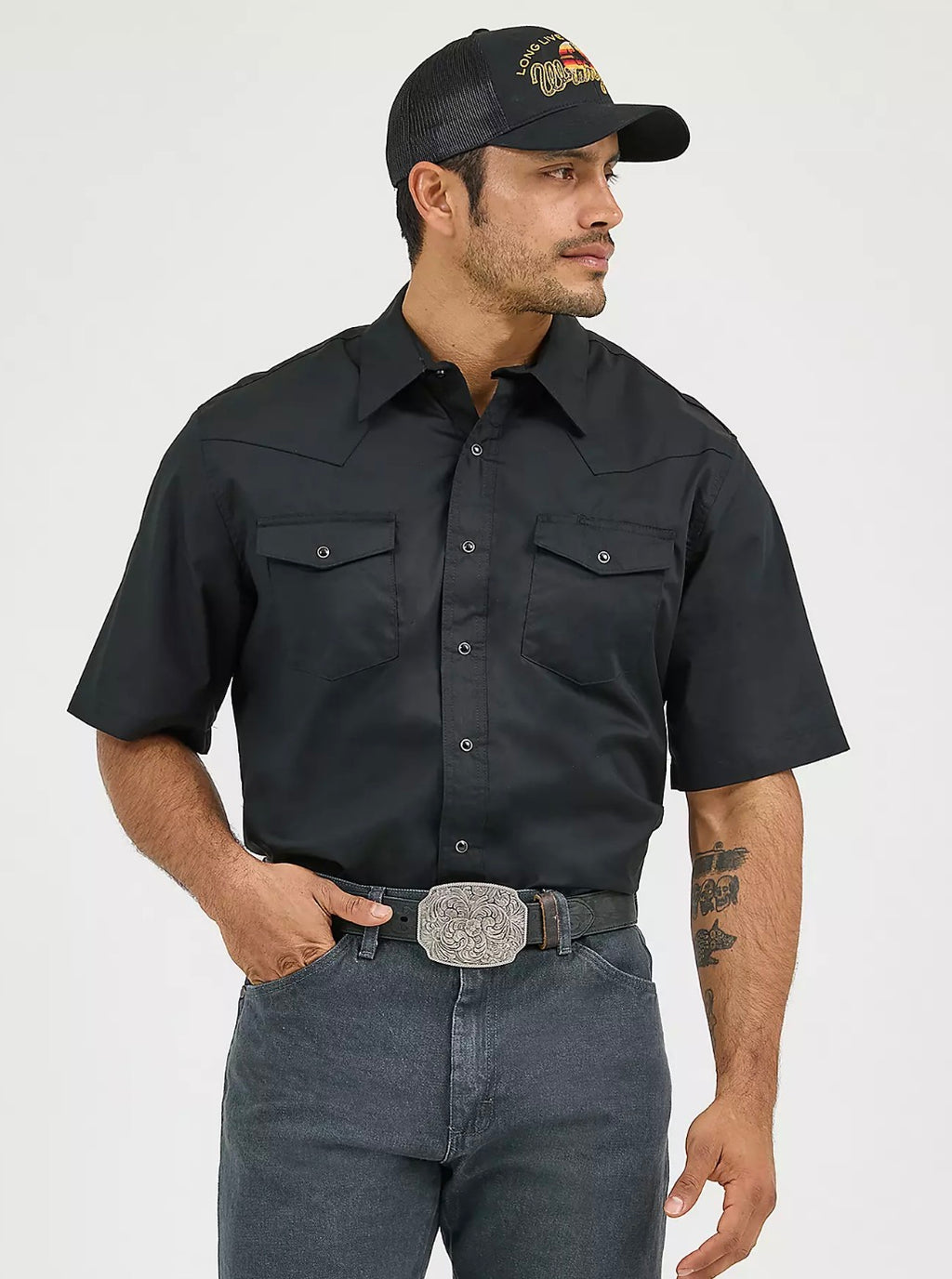 Men’s Wrangler Short Sleeve Solid Western Snap Sport Shirt