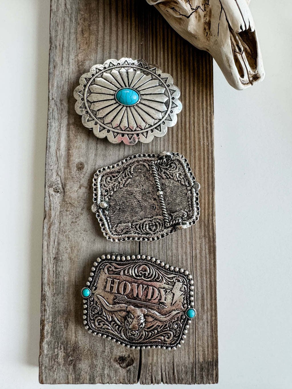 Western Typography Belt Buckle - Howdy - Punchy - Concho: HOWDY