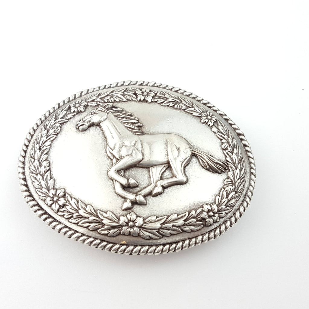 Buckle: Western Oval Belt Buckle with Galloping Horse Design
