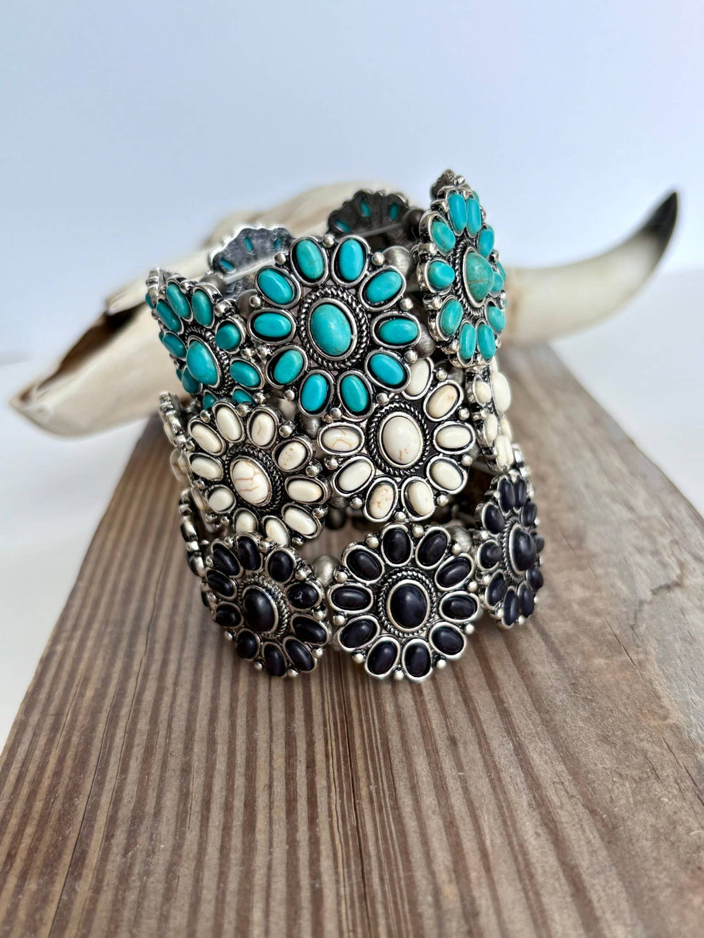 Western Concho Stone Stretch Bracelet: Black