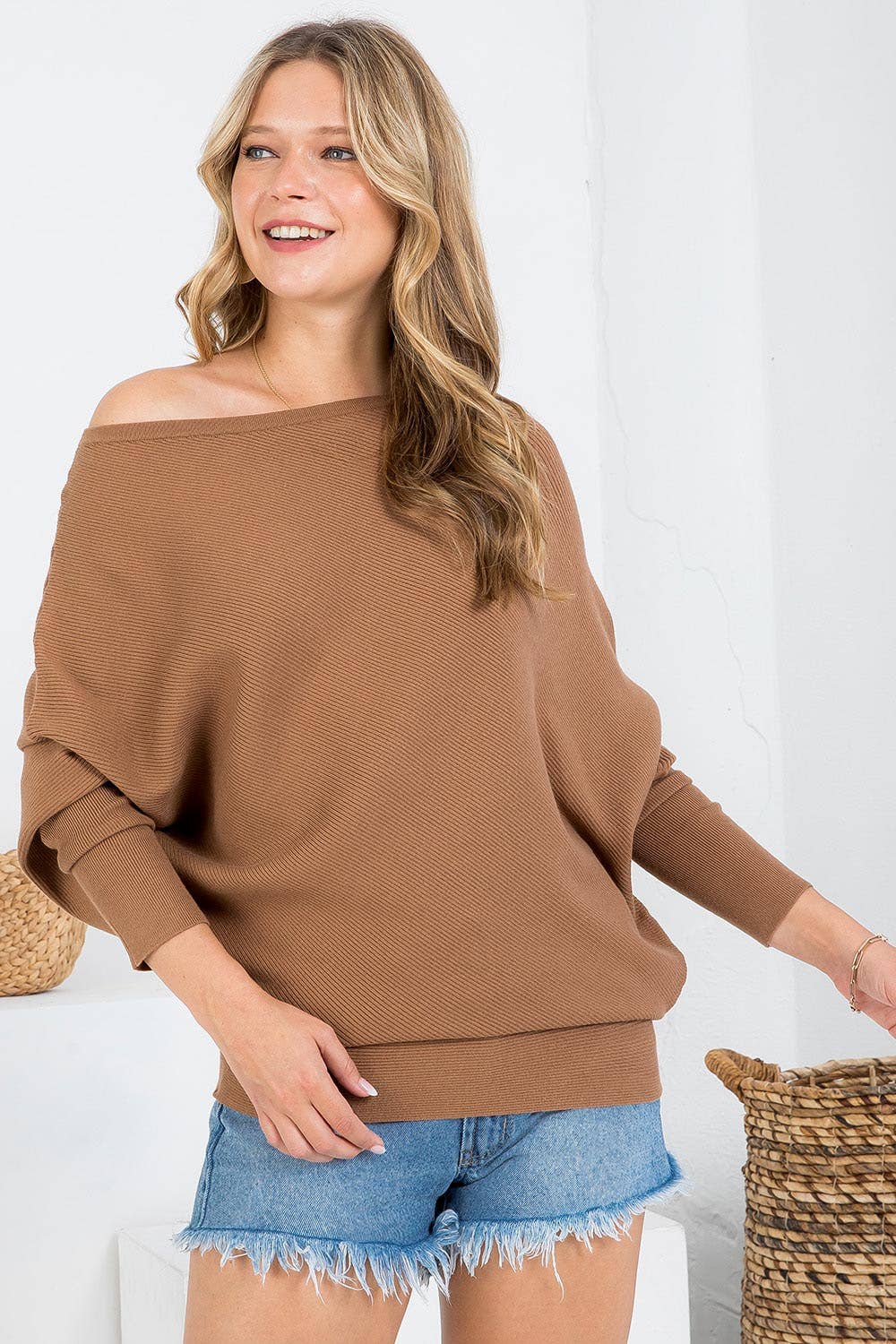 OFF SHOULDER KNIT SWEATER SW294