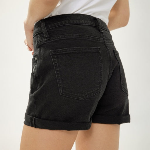 RELAXED BOYFRIEND SHORT BLACK product photo 4